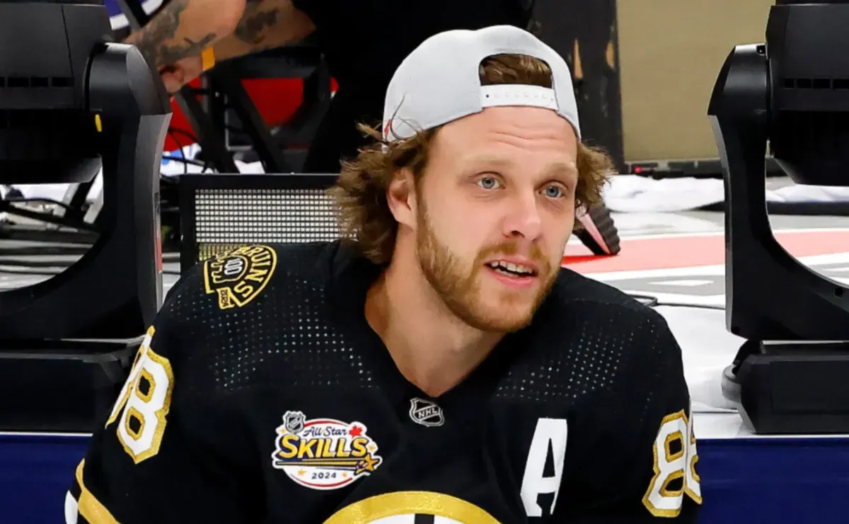 NHL News: Marco Sturm, Bruins reportedly face first hurdle with decision on young David Pastrnak teammate