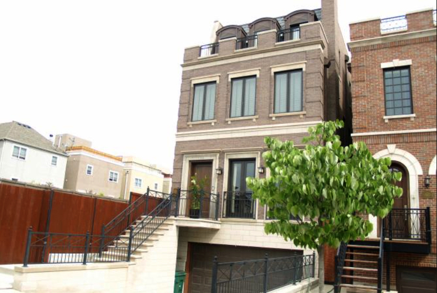 Former Blackhawks coach sells Lakeview home for $1.7M