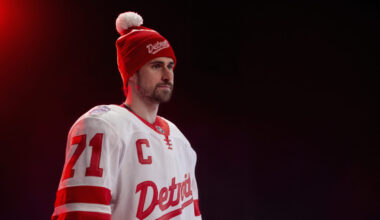 Dylan Larkin, Detroit Red Wings, 2025 Stadium Series