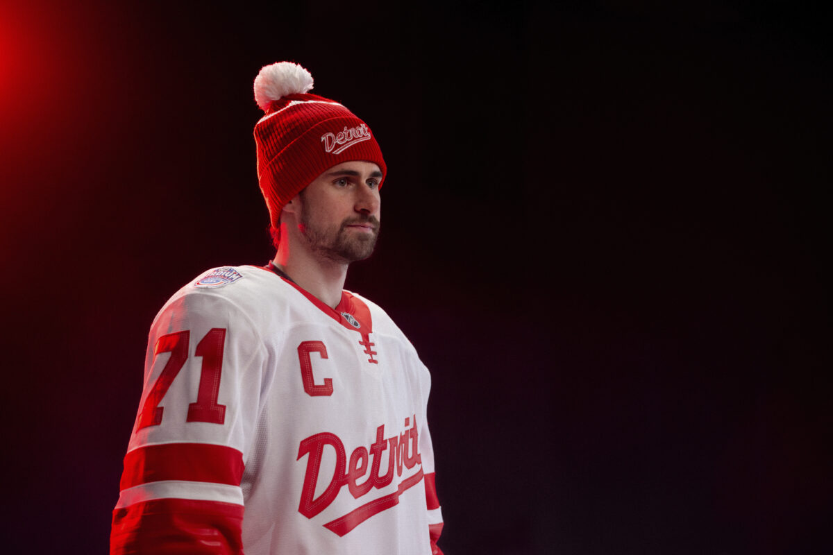 Dylan Larkin, Detroit Red Wings, 2025 Stadium Series