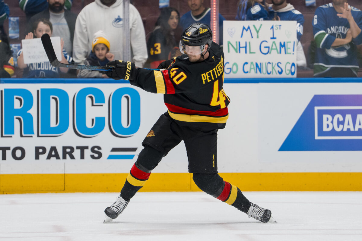 Elias Pettersson Vancouver Canucks