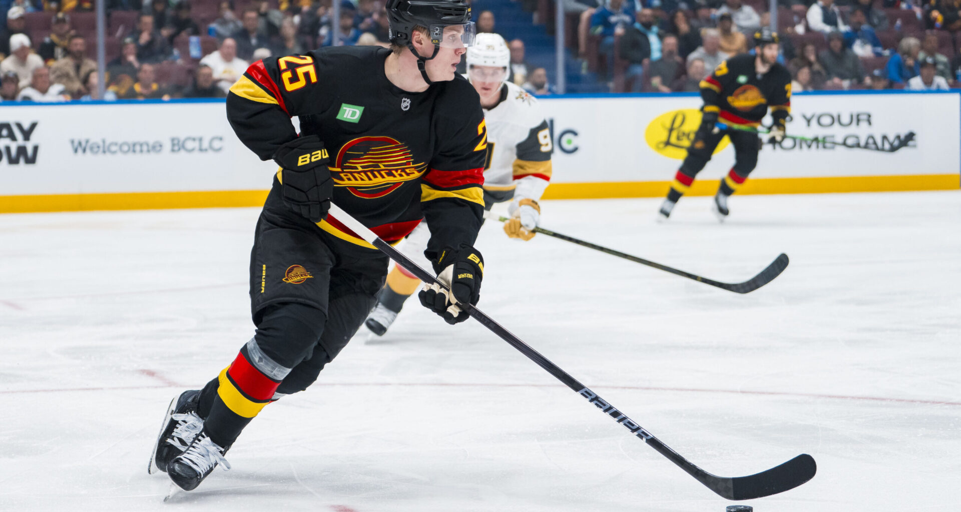 Vancouver Canucks: Elias Pettersson's Comeback