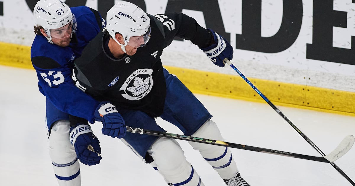 Maccelli gets first look beside Matthews on Leafs first line