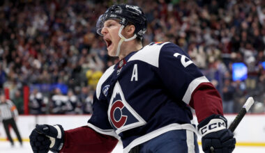 Nathan MacKinnon Avalanche...