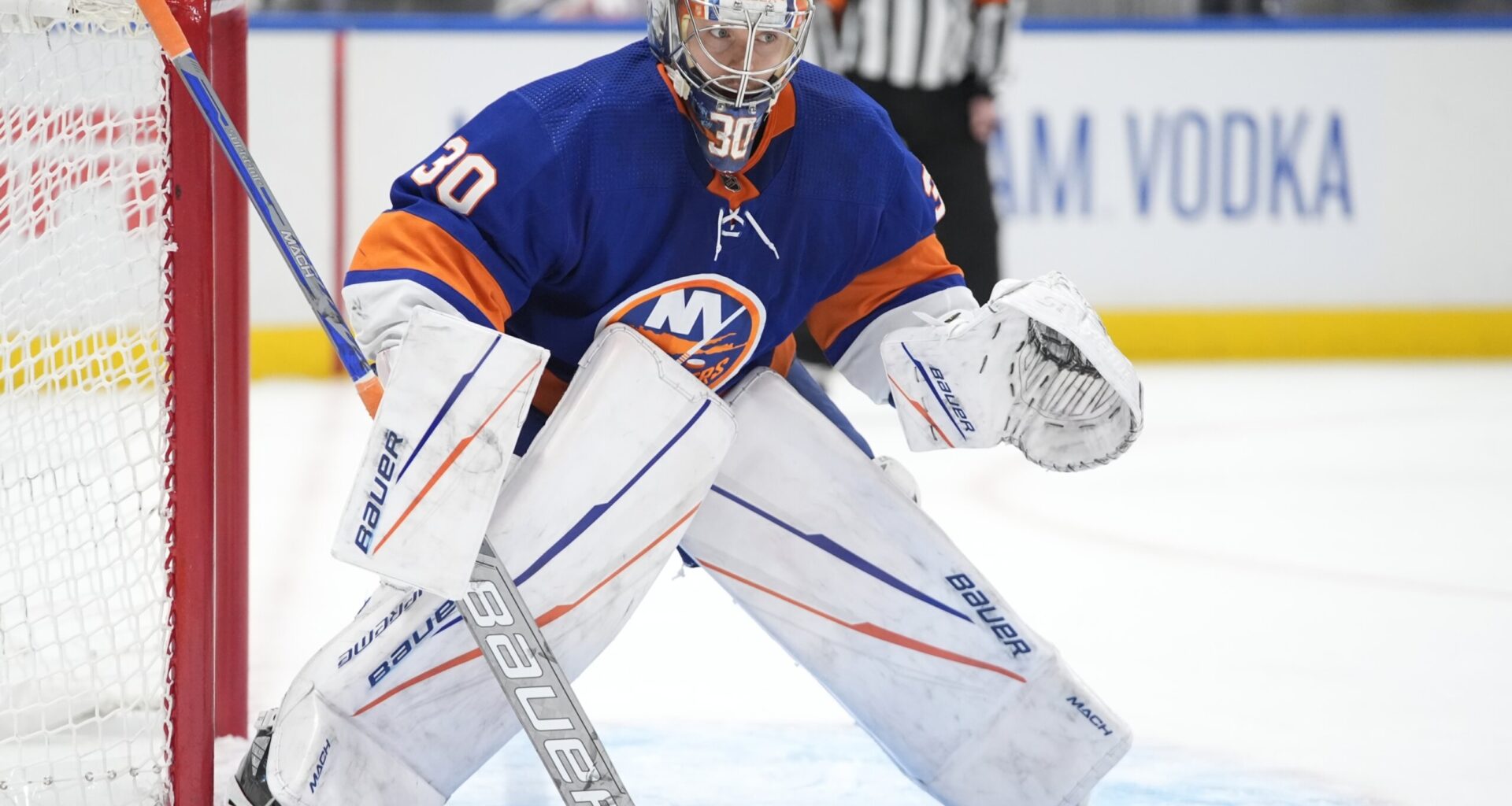 Sorokin gives up Ovechkin’s 895th goal, the 1st he’s allowed to his fellow Russian