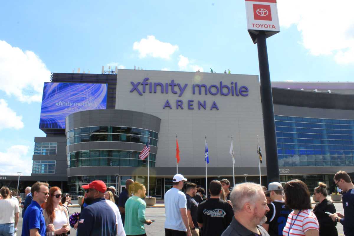 Flyers’ Travis Sanheim talks upcoming season at Xfinity Mobile Arena unveiling