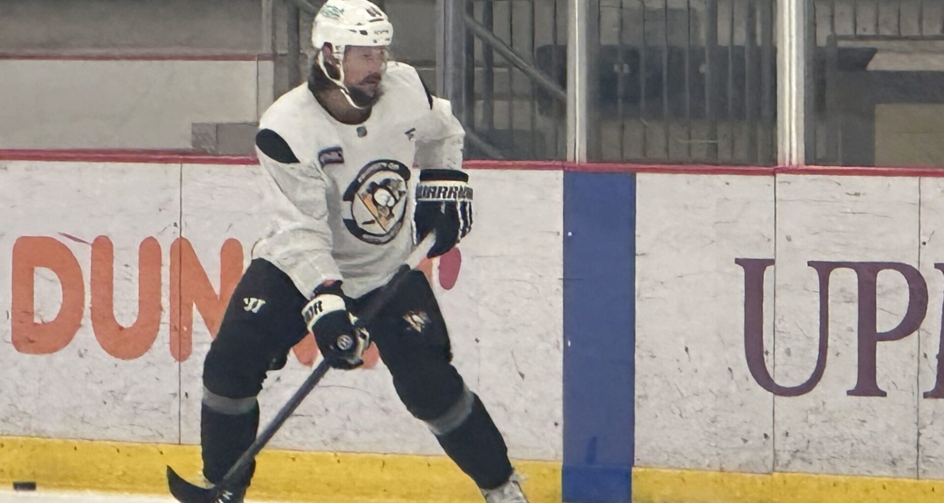 Dan's Daily: Trade Noise; Dave Molinari's Book; Penguins Arrive