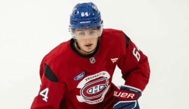 Montreal Canadiens D David Reinbacher (broken metacarpal) out four weeks