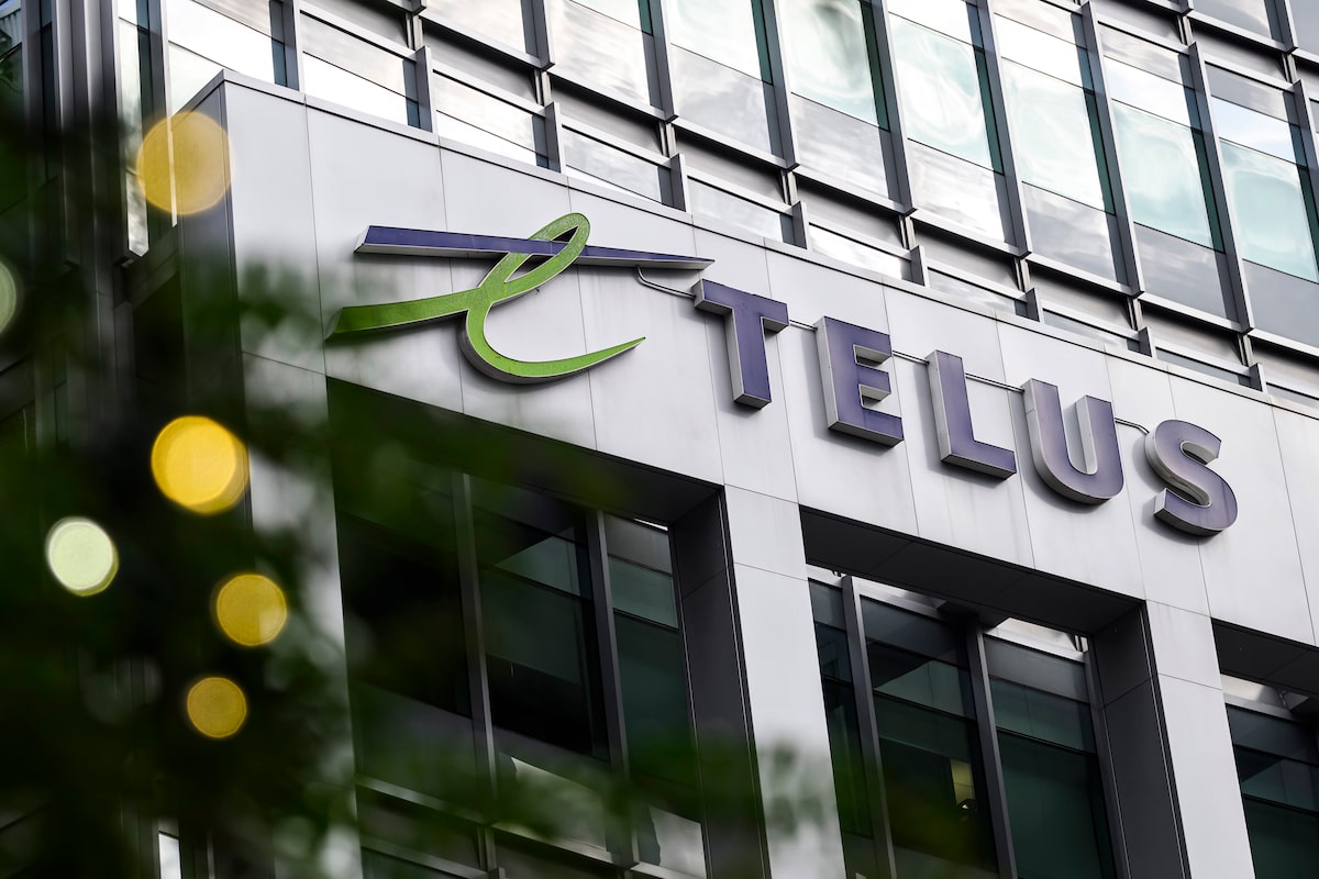 Telus alleges Rogers used influence to cancel Calgary Flames advertising campaign