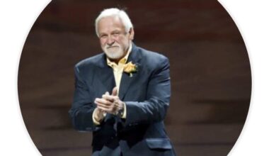 Philadelphia Flyers Legend Bernie Parent