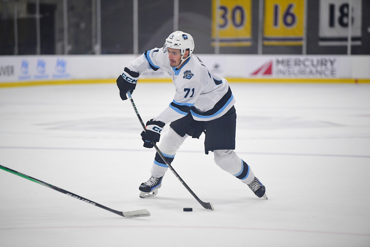 3 Takeaways From Utah Mammoth's 5-3 Rookie Showcase Loss to Avalanche - The Hockey Writers - Utah Mammoth