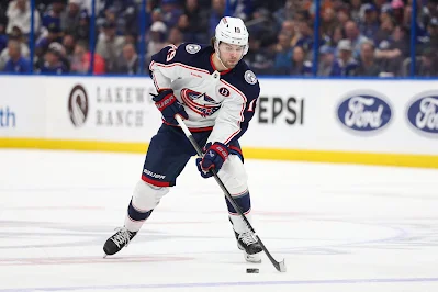 Adam Fantilli, Blue Jackets center Adam Fantilli, Blue Jackets center, skates with puck