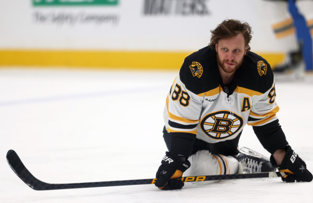 Atlantic Notes: Pastrnak, Tkachuk, Marchand, Edvinsson