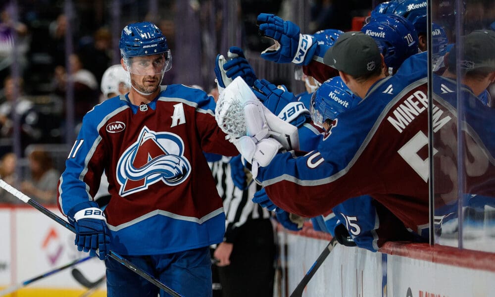 Deen's Daily: Submit Your Avalanche Mailbag Questions; Carter Hart Nearing a Decision?