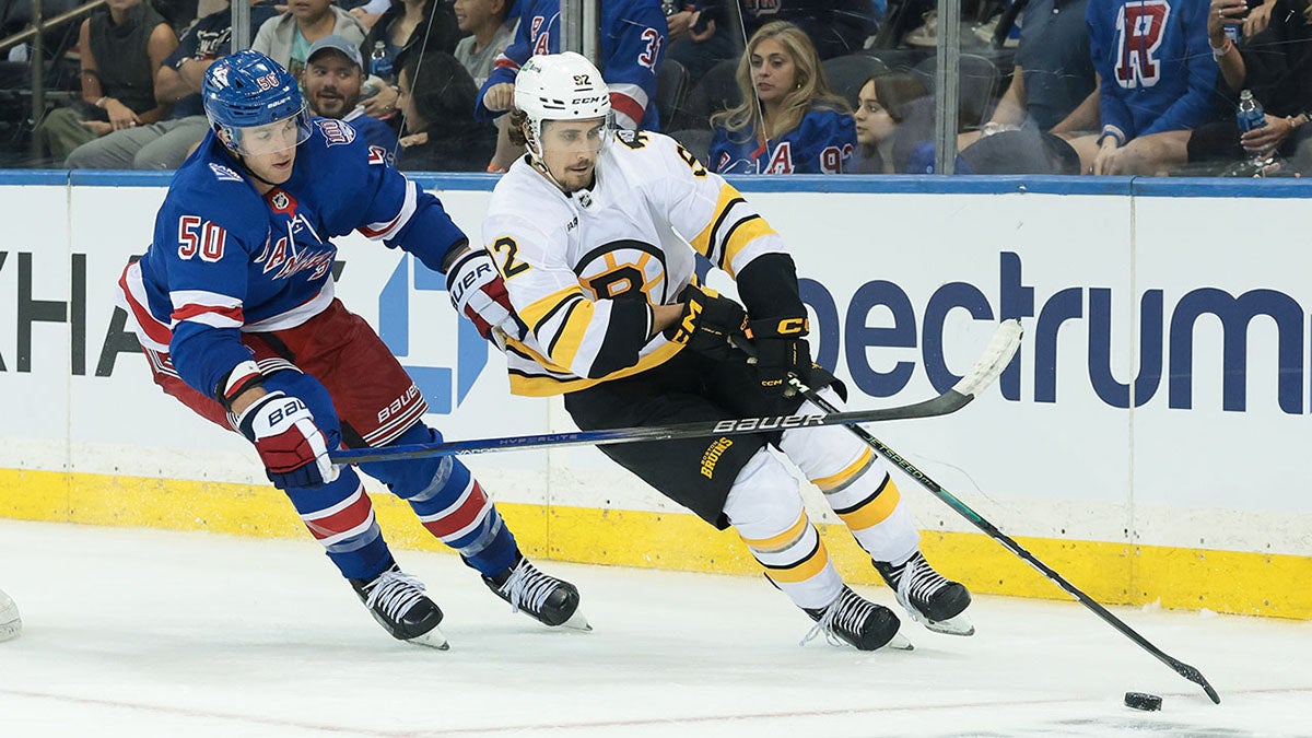 Sports Hub Underground: Who's rising and falling in the Bruins' roster battles? - 98.5 The Sports Hub