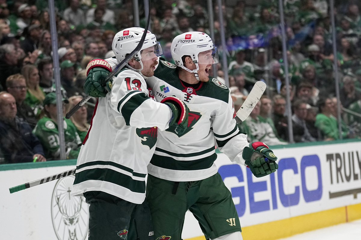 2 former UMaine hockey All-Americans gear up for Stanley Cup playoffs