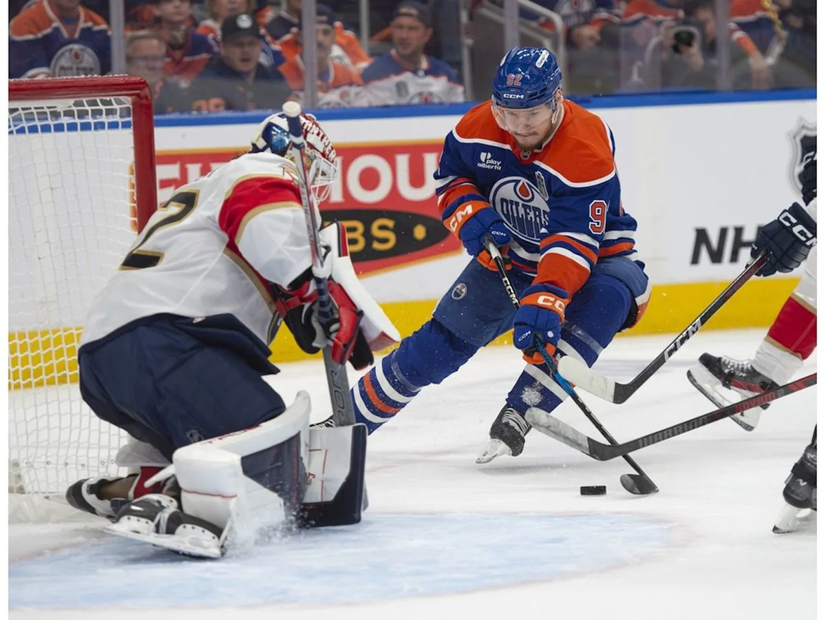 The Edmonton Oilers sign Vasily Podkolzin to contract extension