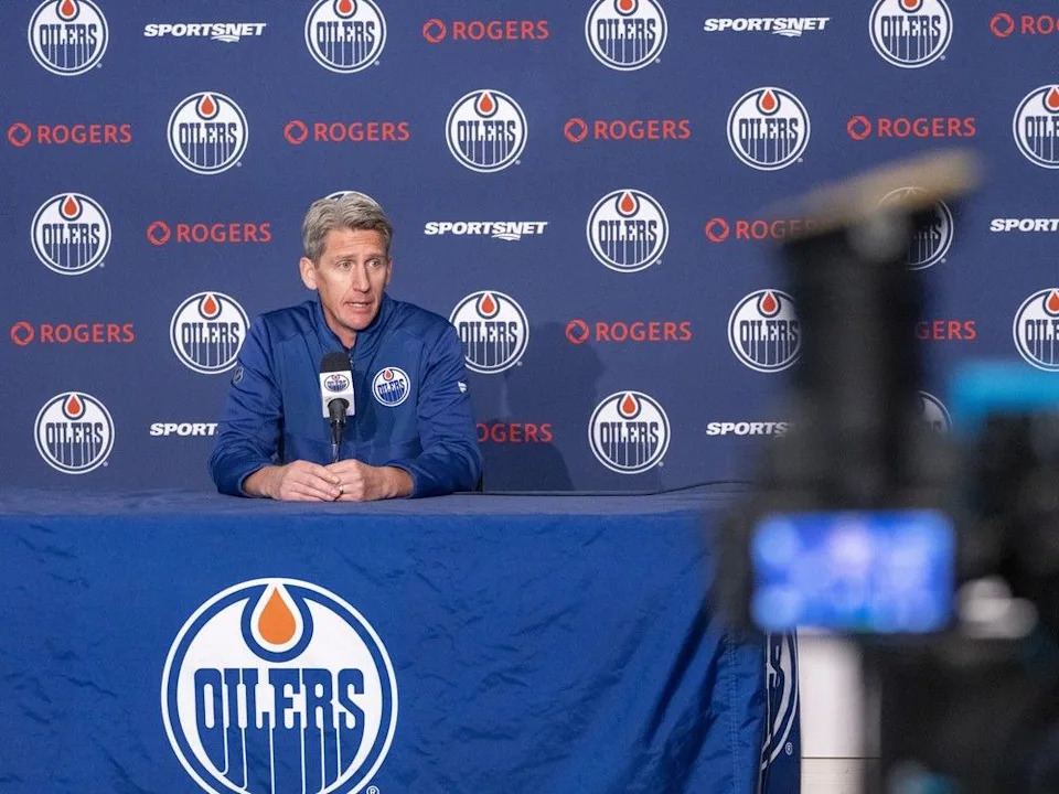  Head Coach Kris Knoblauch speaks at a press conference as the Edmonton Oilers training camp opens on Wednesday, September 17, 2025 in Edmonton.