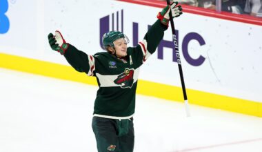 Kaprizov signs 8-year, $136 million contract to stay with Wild