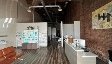 New Bedford’s Wash House Salon to Close on Halloween