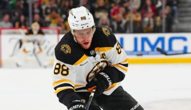 Bruins GM Gives David Pastrnak Training Camp Injury Update
