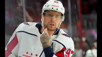 Evgeni Kuznetsov ready for NHL comeback as insider reveals two teams in pursuit