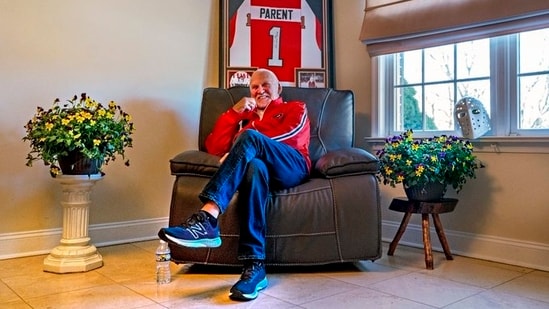 Bernie Parent, the legendary goaltender who helped the Philadelphia Flyers secure two Stanley Cup titles, has died at age 80. ( Flyers Nation)