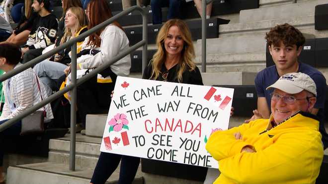 Penguins fans supporting Marc-Andre Fleury
