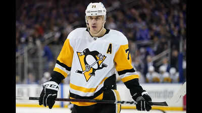 ESPN insider suggests Florida Panthers trade for Evgeni Malkin amid Aleksander Barkov and Matthew Tkachuk injury crisis