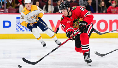 Chicago Blackhawks Neutral Zone Tactics: Building Speed With the Puck