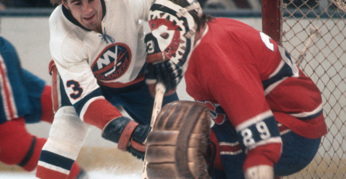 Islanders & NHL News: Darche on duties; the Price of cap mules - Lighthouse Hockey