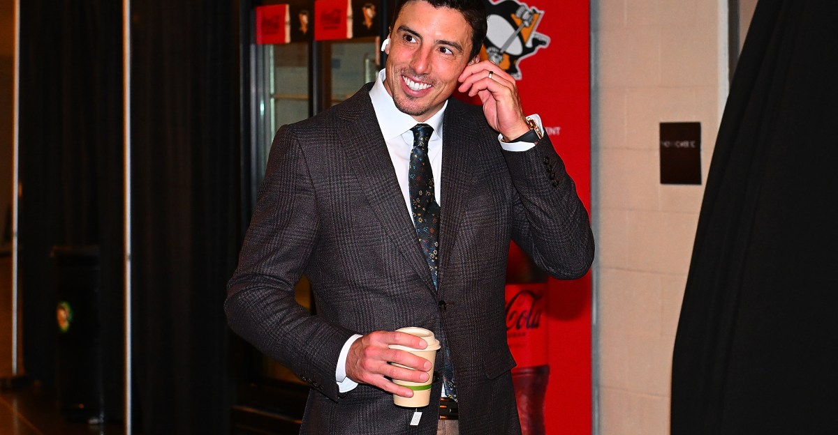 Penguins practice with Marc-Andre Fleury in attendance expected to be packed to capacity