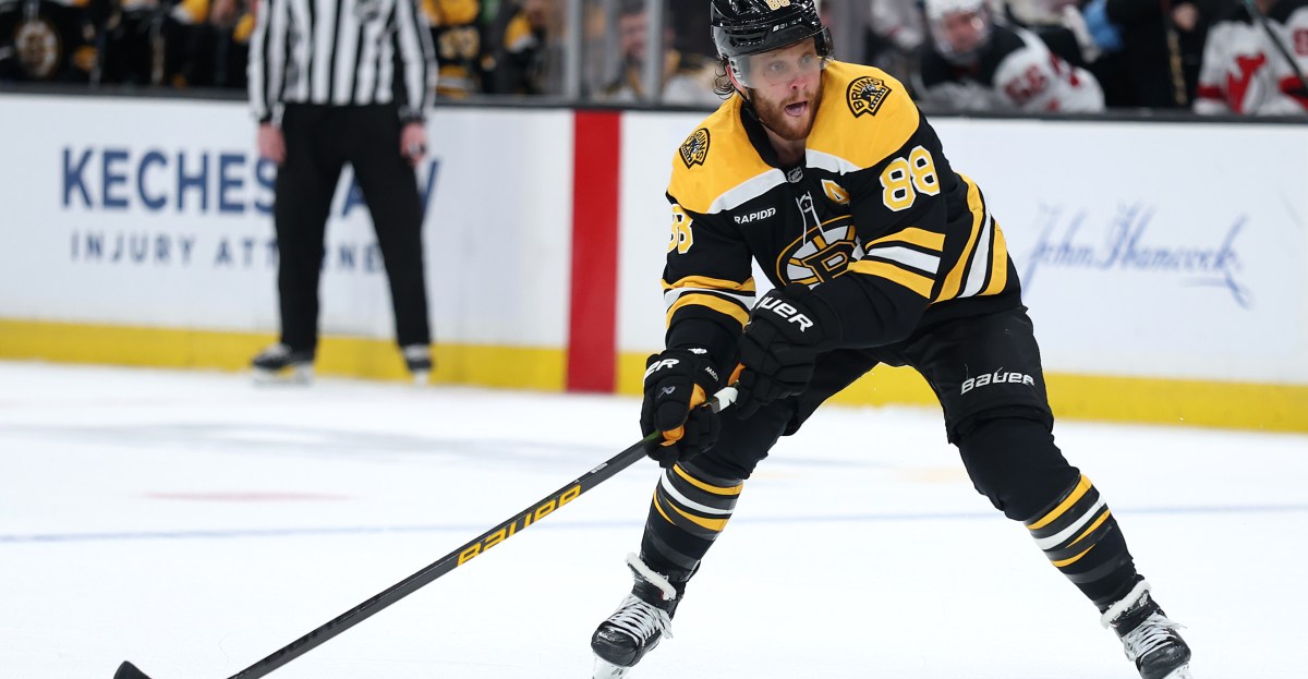 Preseason Reset: David Pastrnak will have to carry the offense again this season