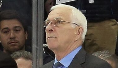 NHL Hall of Famer Ed Giacomin dies – Boston 25 News