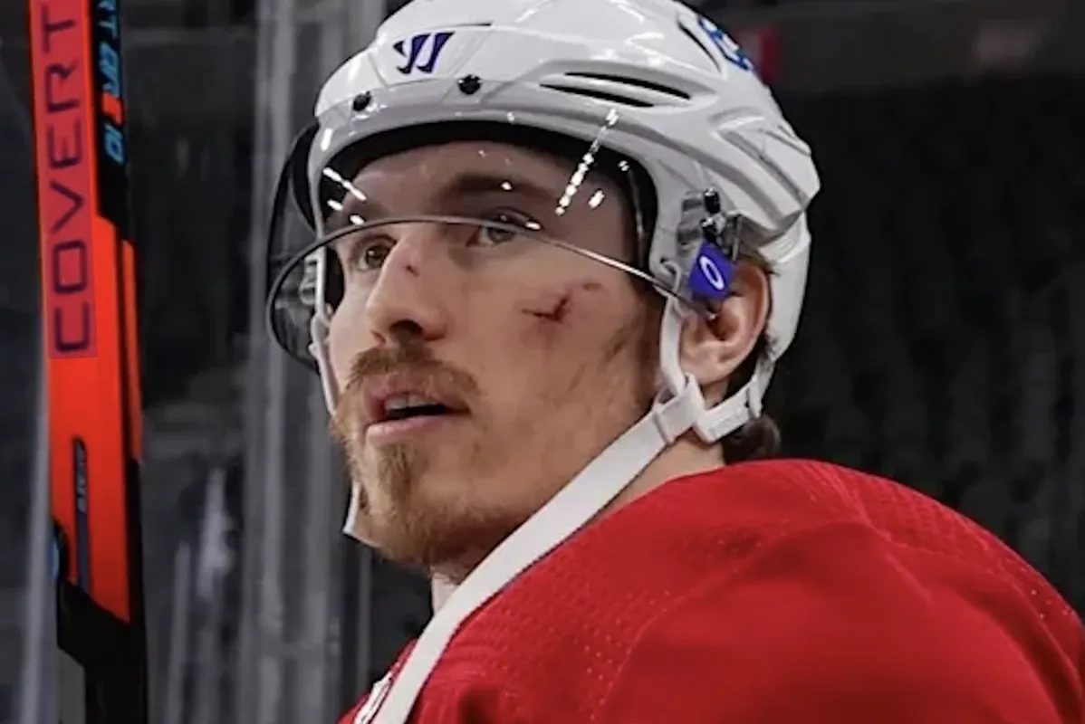 Inquiétude à Brossard: Brendan Gallagher s’effondre sur la glace