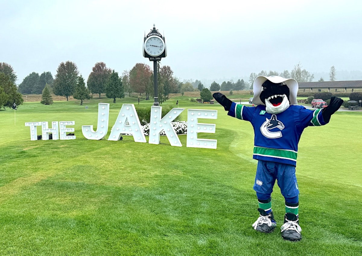 Canucks golf in Surrey in pre-season NHL hockey kickoff Monday