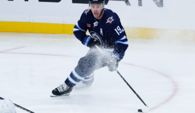 Flyers, Toews, Unrestricted Free Agents, Contracts, Blackhawks, Dynasty Picks