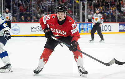 San Jose Sharks Macklin Celebrini and Will Smith take violent hacks at Oracle Park and test the Giants fences