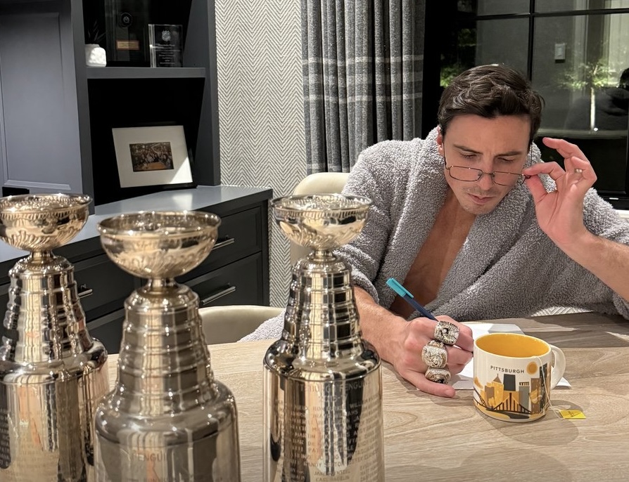 Marc-Andre Fleury signing a tryout contract with the Penguins.