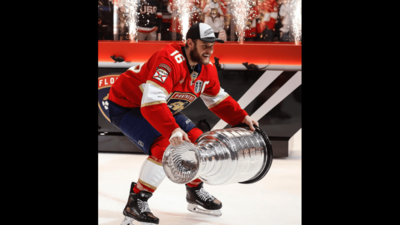 Stanley Cup champion Aleksander Barkov joins Palm Beach Royals as Major League Pickleball co-owner