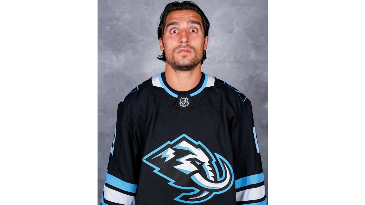 Tanev looks like he got Mammoth-sized surprise in Utah team photo