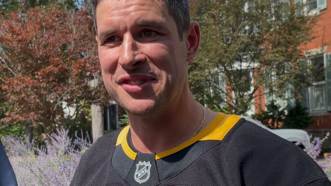 Sidney Crosby speaks with local reporters after visiting a season ticket holder Sept. 15, 2015. Photo by Shelly Anderson