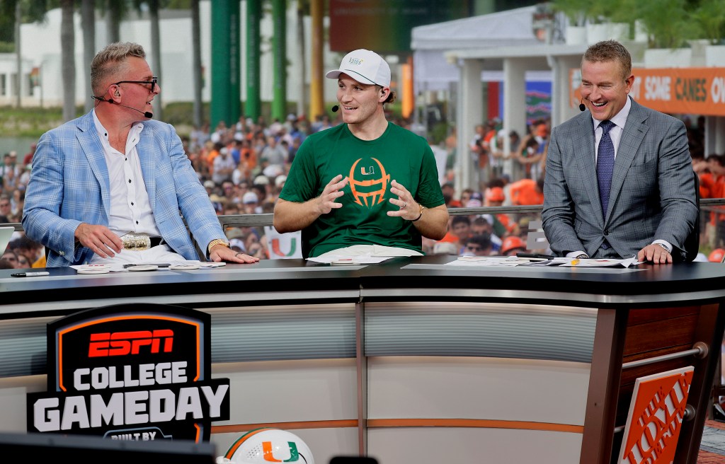 Panthers get taste of college football at UF-UM game