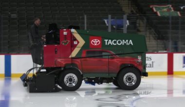 Minnesota Wild make switch to using electric Zamboni