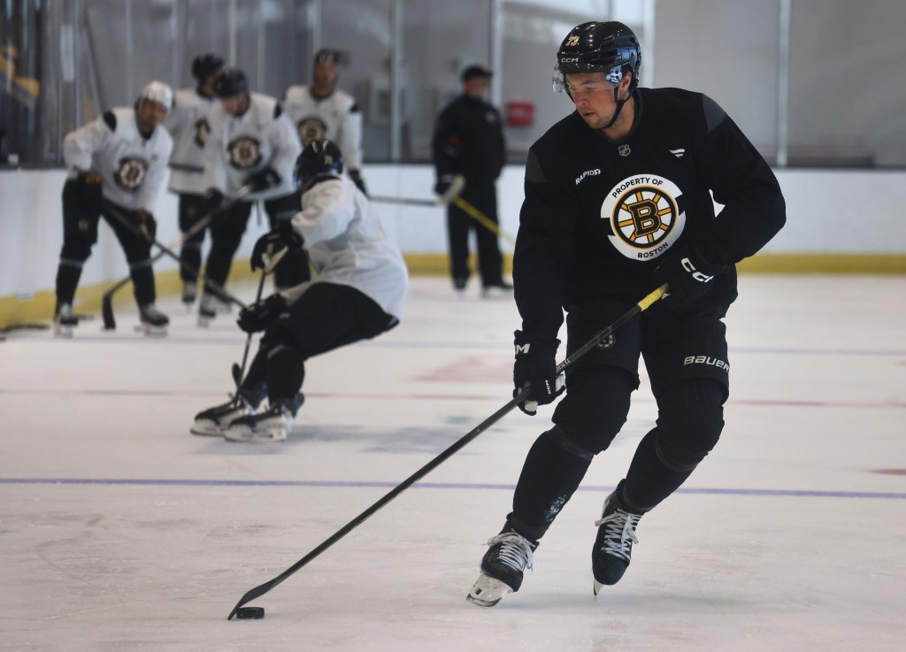 David Pastrnak, Charlie McAvoy lead Bruins into new era