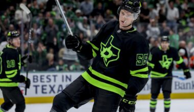 Thomas Harley's 2nd goal seconds into OT gives Stars a 3-2 win over the Flyers