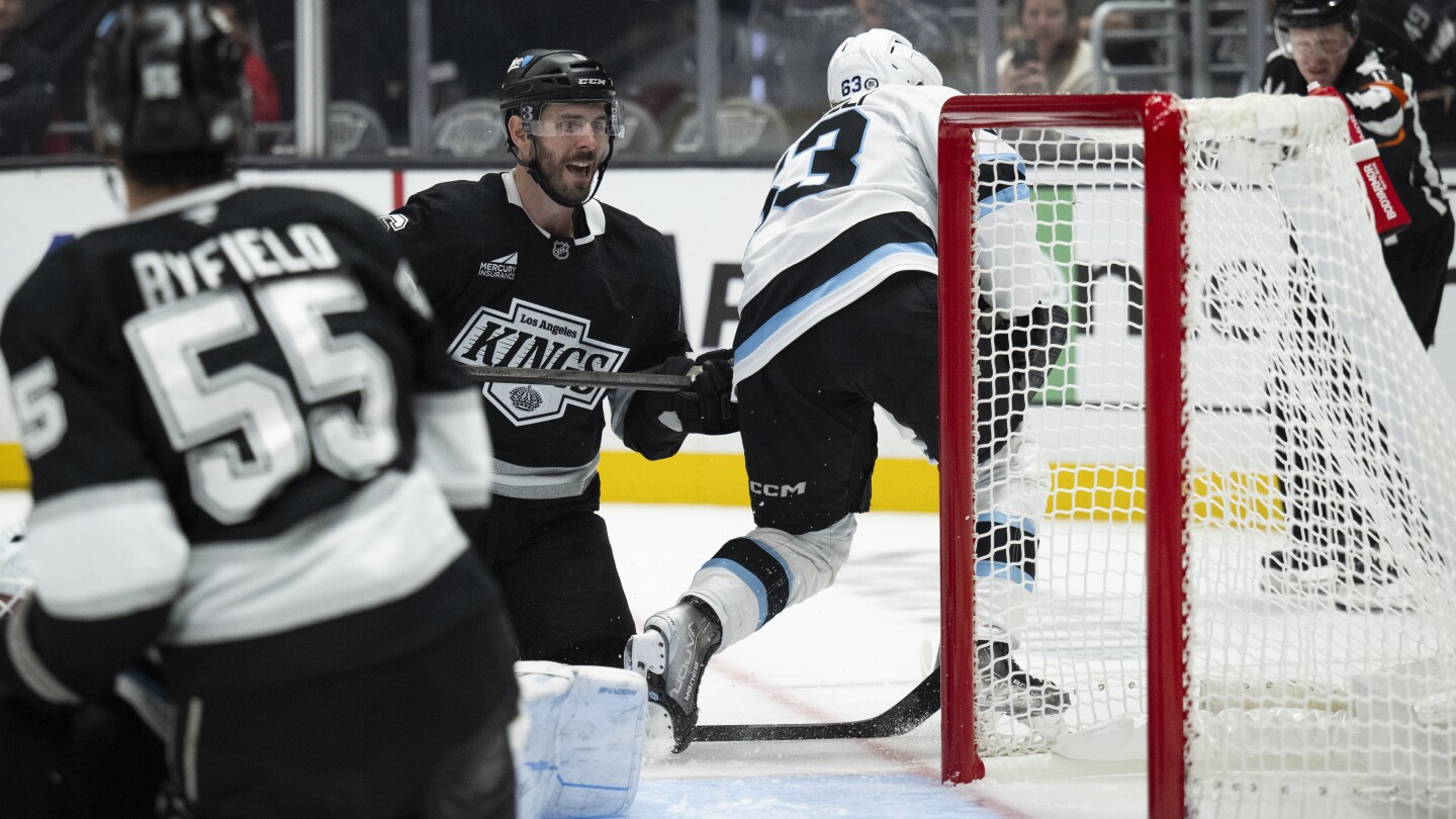 Joel Edmundson scores twice to lead Kings past Utah 3-2