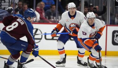 Nelson's 2 goals lifts Islanders to 6-2 win over Avalanche in Patrick Roy's return to Colorado