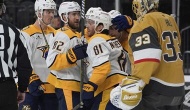 Marchessault gets standing ovation in his emotional return to T-Mobile Arena to face Golden Knights
