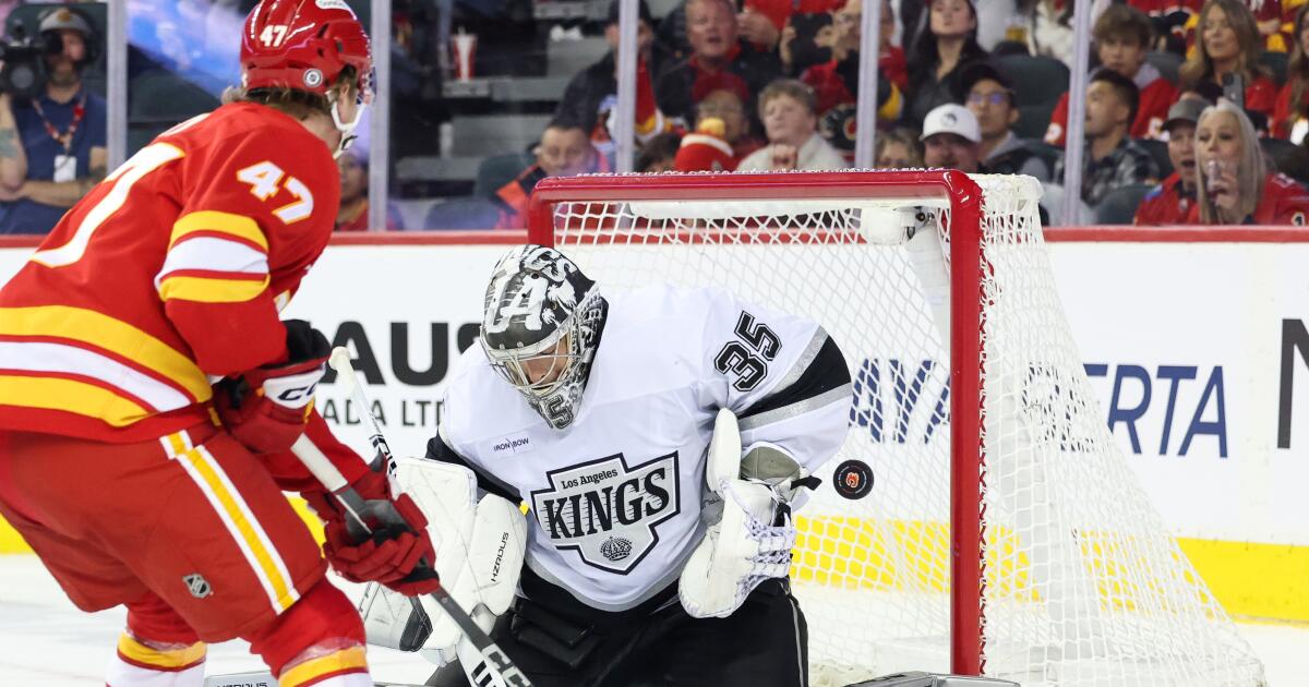Trevor Moore's goal isn't enough in Kings' 3-1 loss to Flames